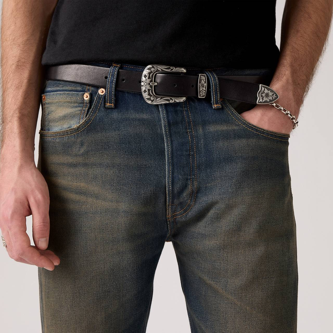 501® ORIGINAL FIT MEN'S JEANS - 4