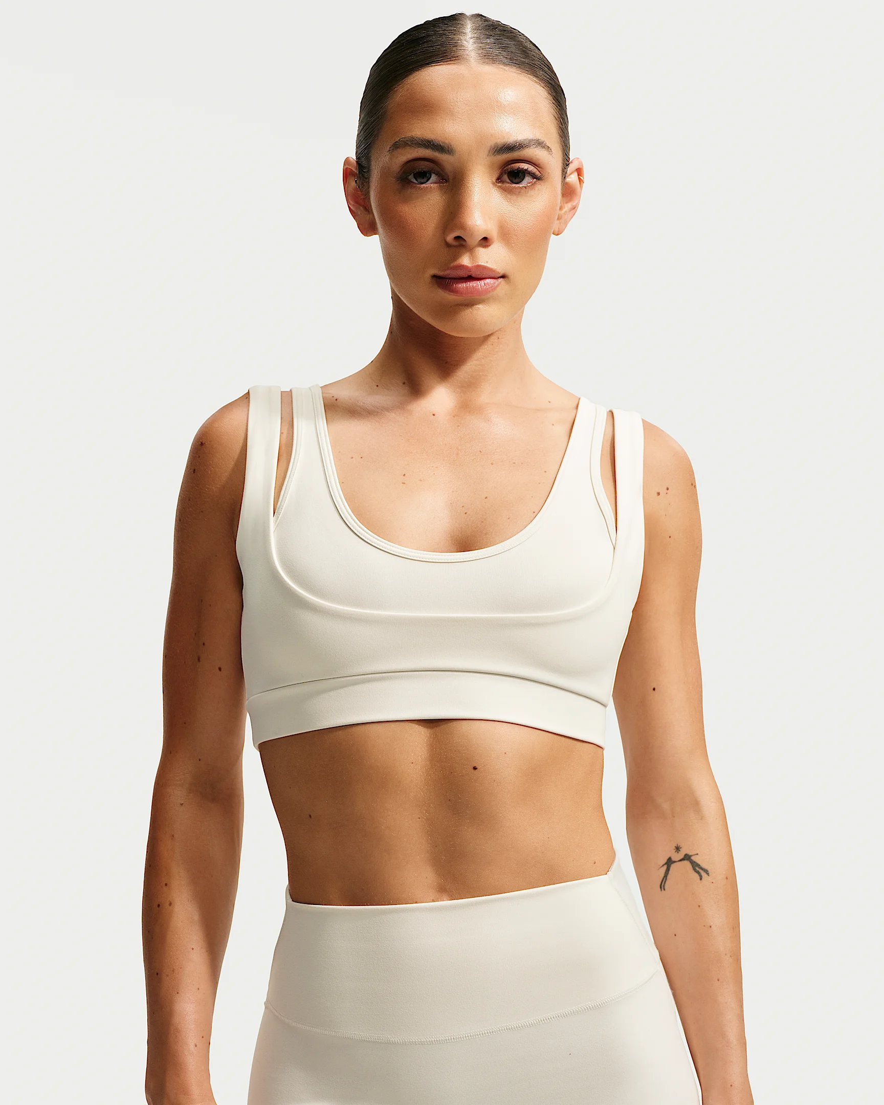 NikeSKIMS Matte Women's Double-Strap Scoop Bra - 1