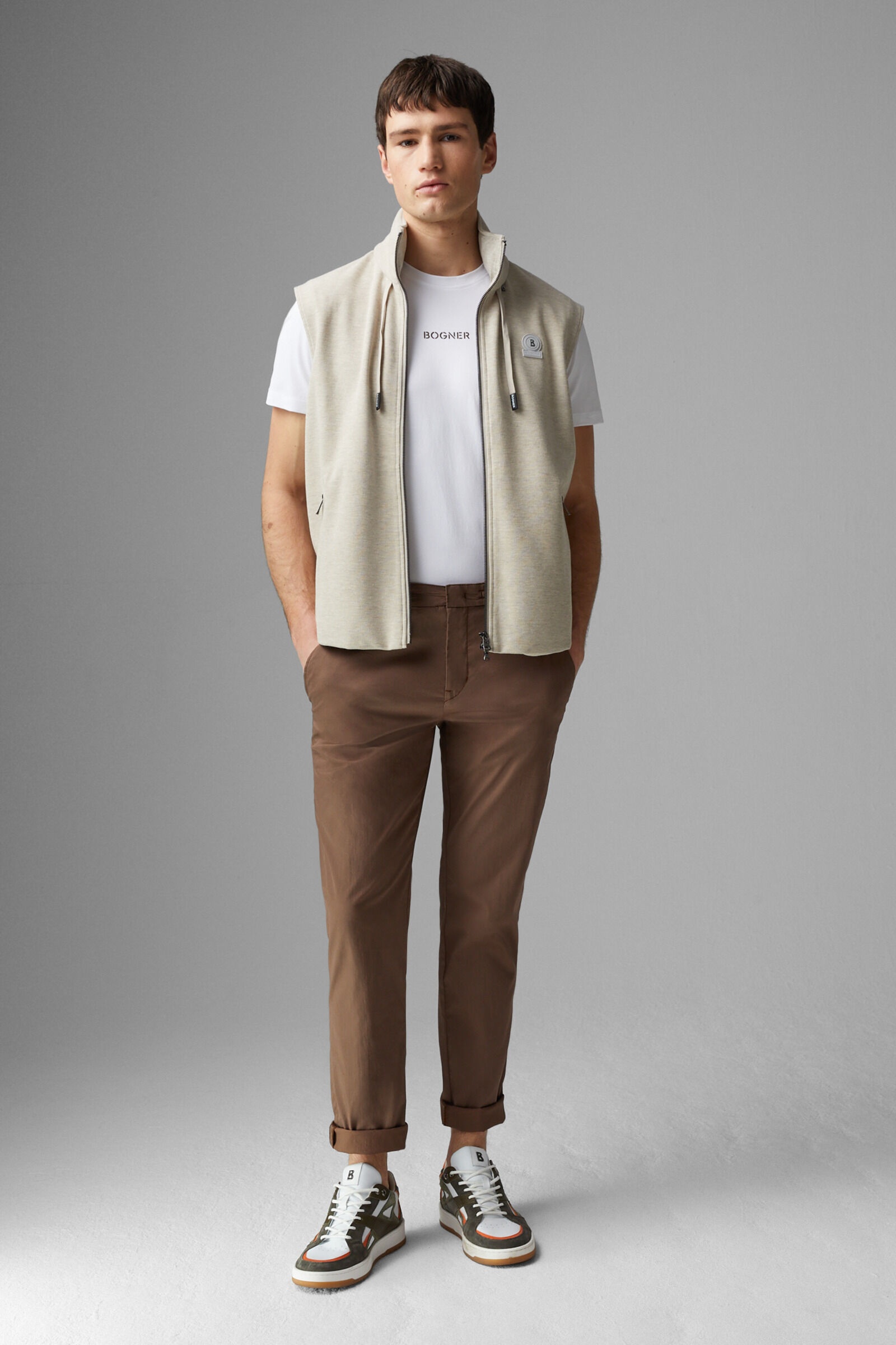 Riley Chinos in Brown - 4