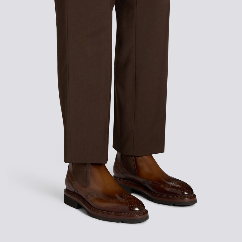 Santoni Men’s brown leather Chelsea brogue boot outlook