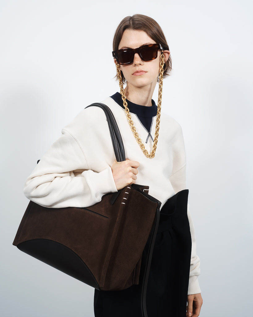CONTRAST COLLAR SWEATSHIRT IN ECRU & NAVY - 4