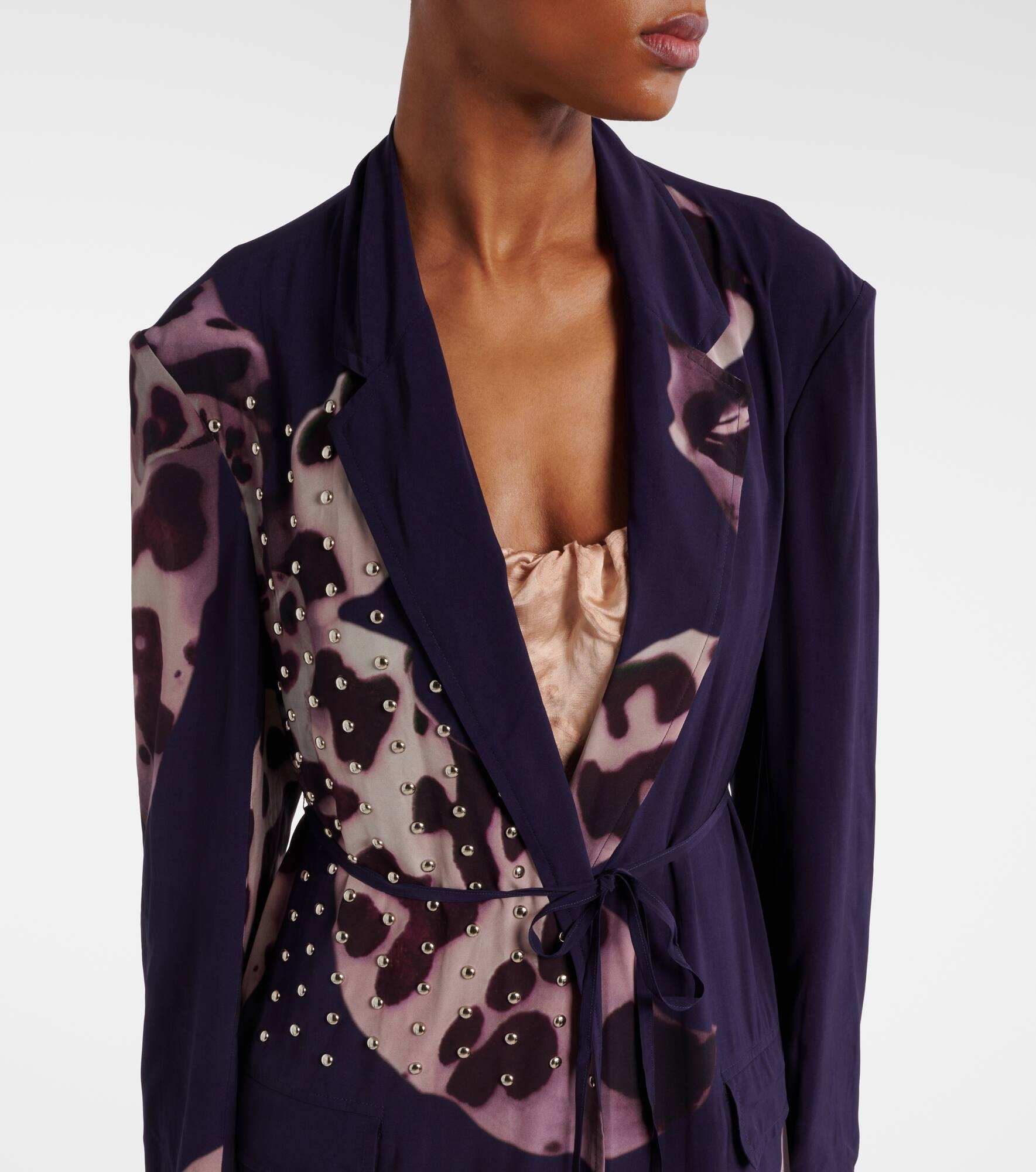 Printed embellished wrap dress - 4