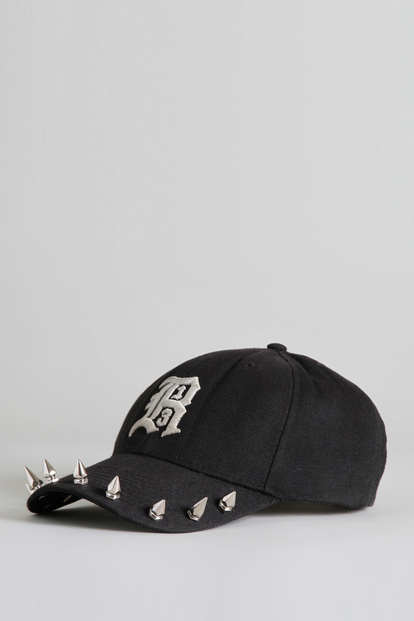 R13 SPIKE BASEBALL HAT - 1