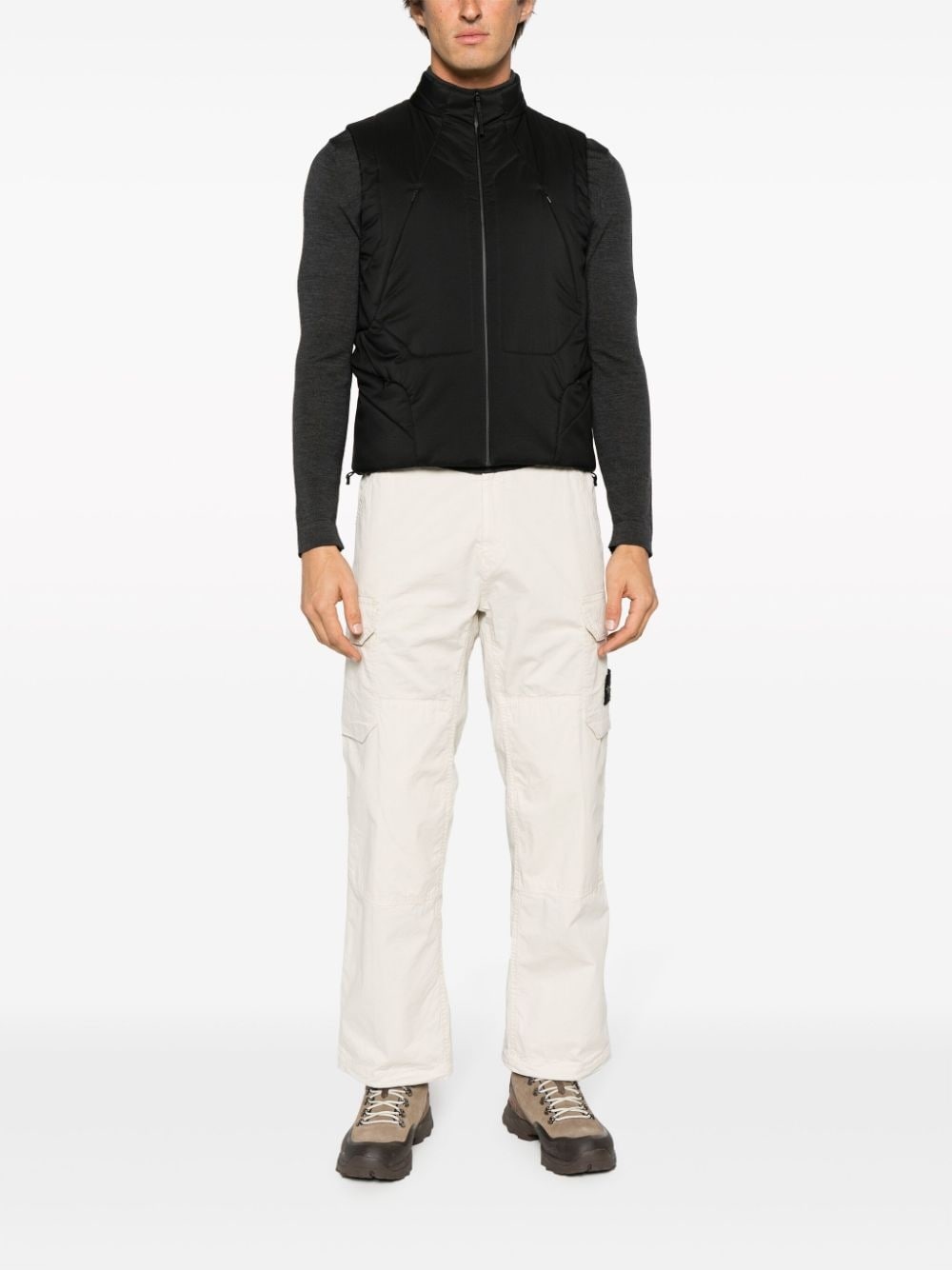 Compass-patch cargo trousers - 2