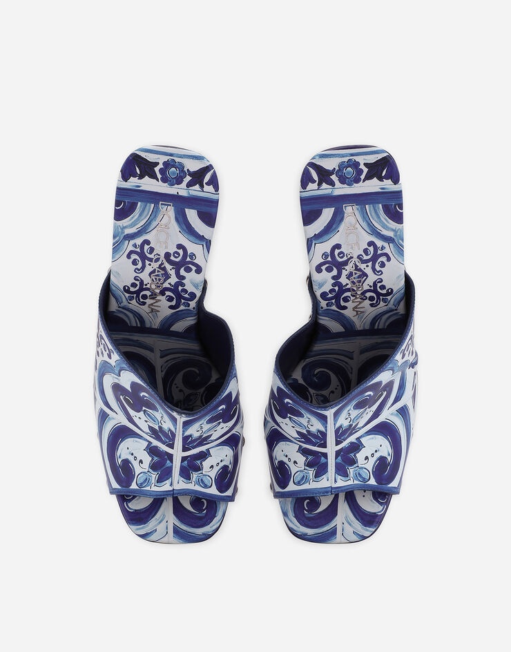 Majolica-print polished calfskin clogs - 4