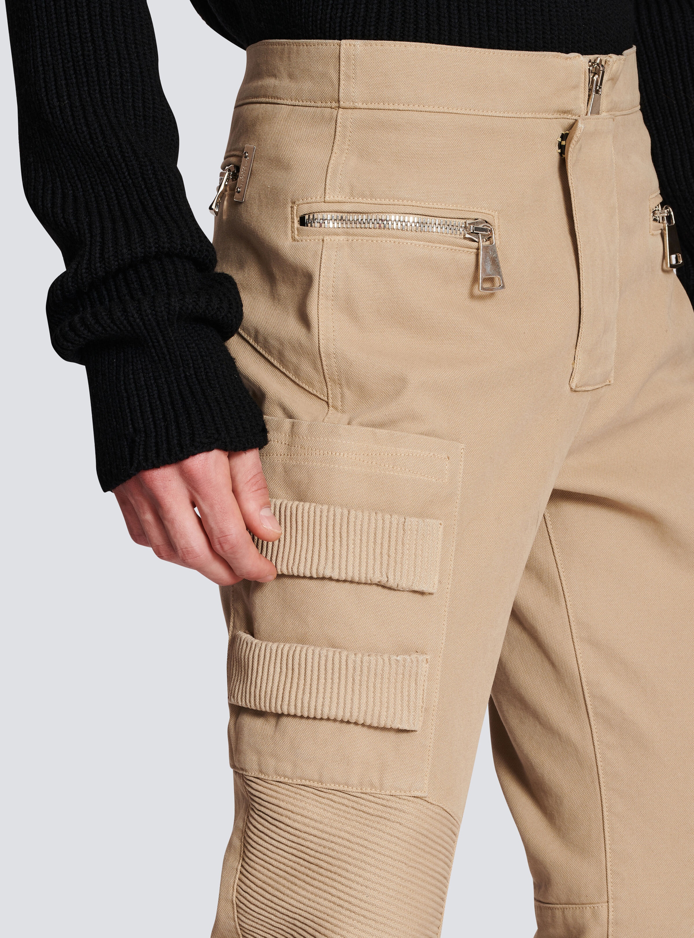 Cotton cargo trousers - 7