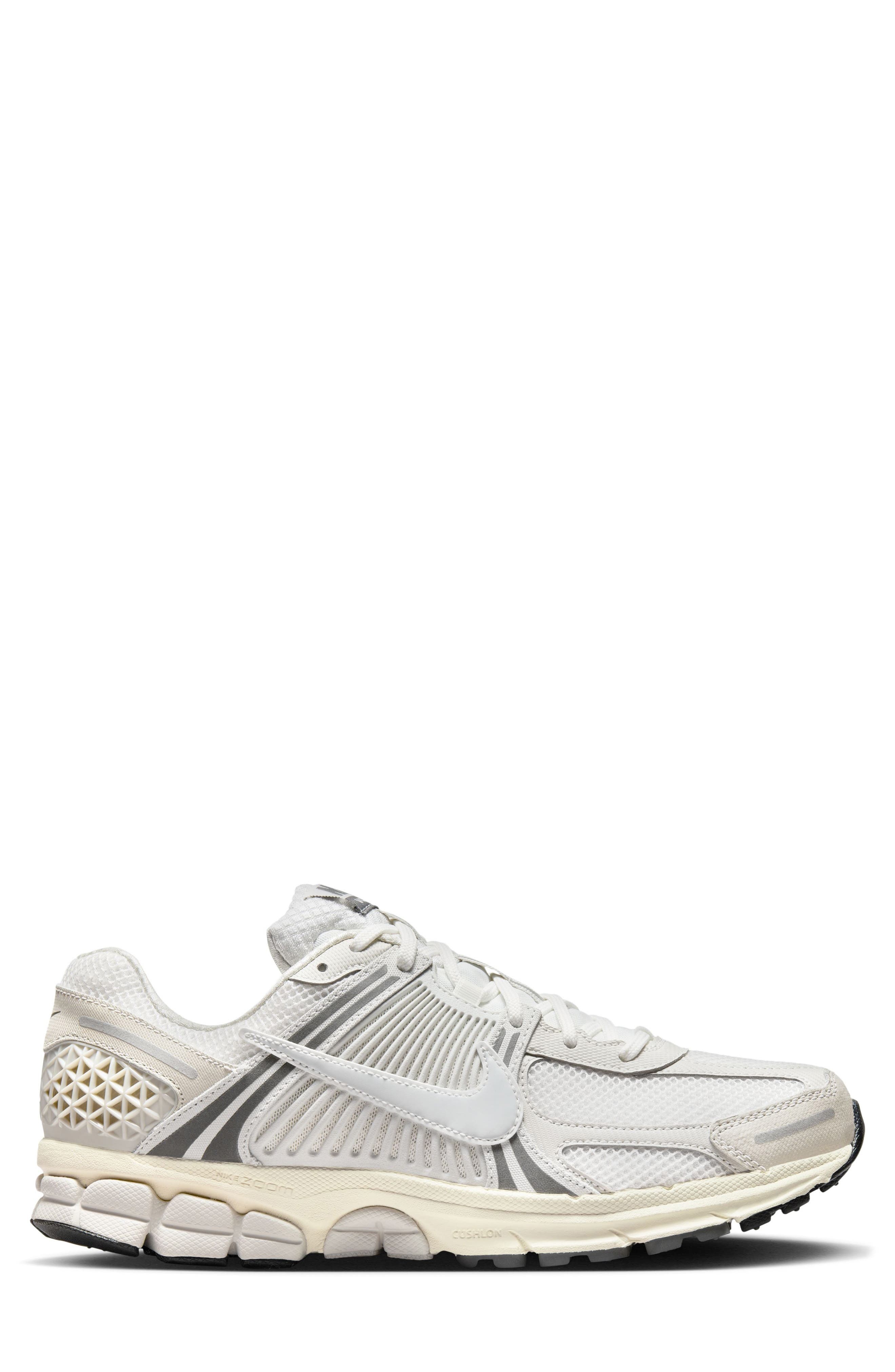 Nike Zoom Vomero 5 Sneaker in 007 Plttnt/ptndst at Nordstrom - 2