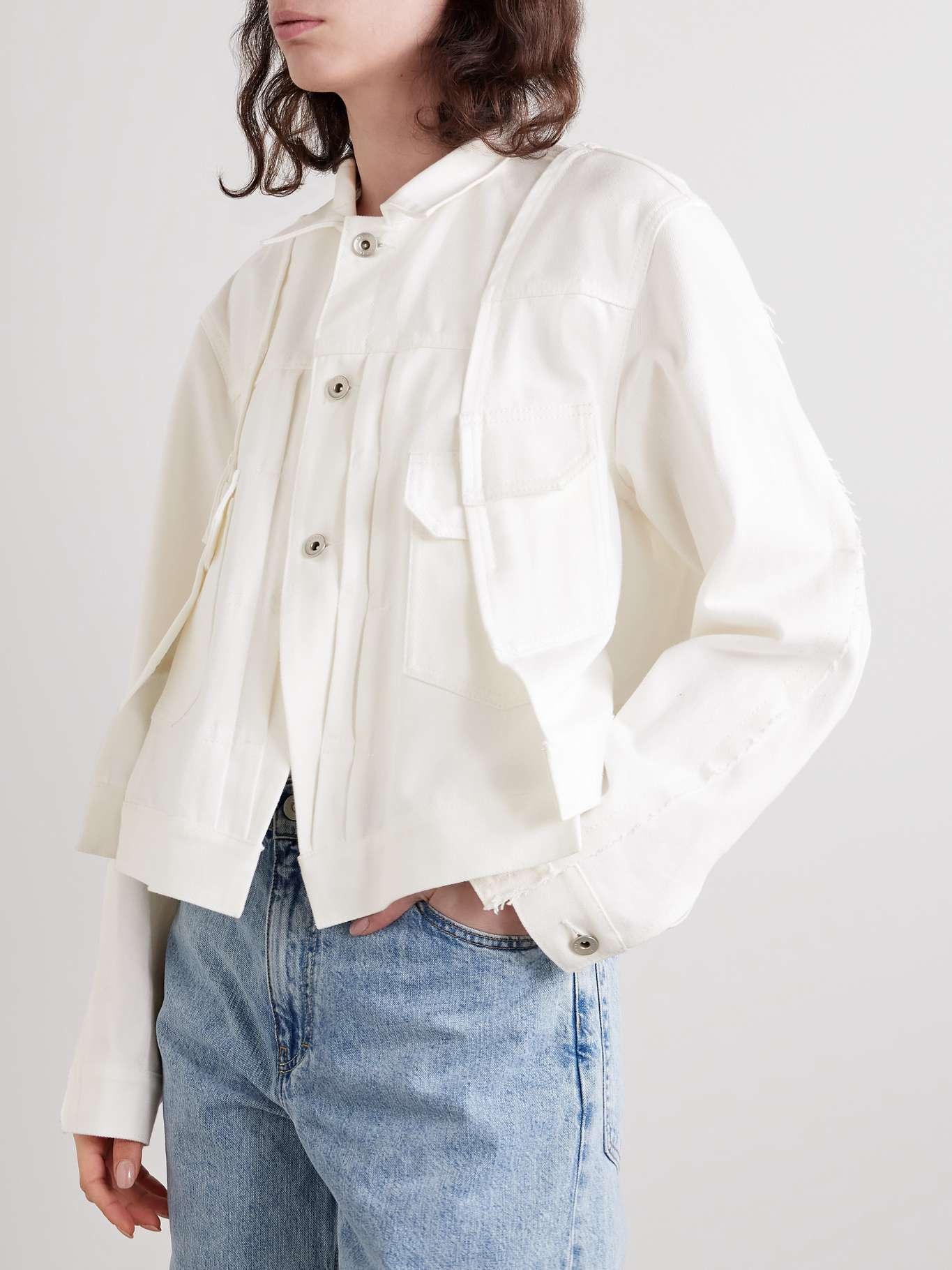 Sacai☆関税込☆デニムパネル フレイドブークレ ジャケット sacai Paneled frayed denim jacket | netaporter | REVERSIBLE