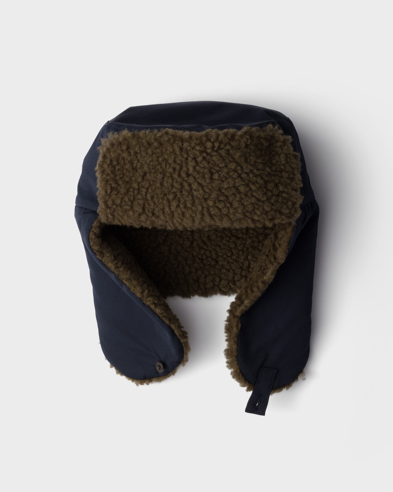 Poplin trapper hat with fleece lining 1