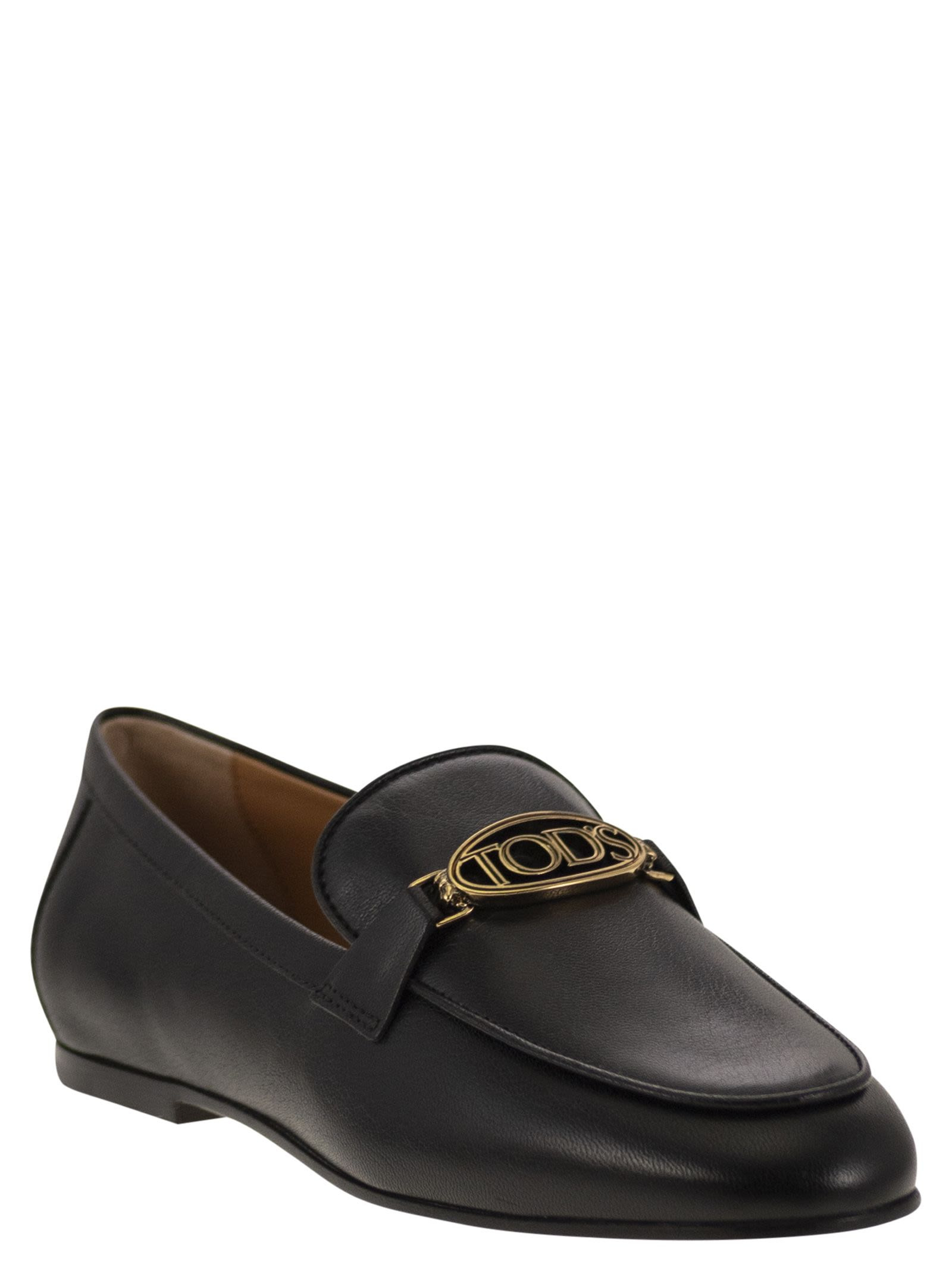 Tod's Women Leather Loafer With Accessory - 2