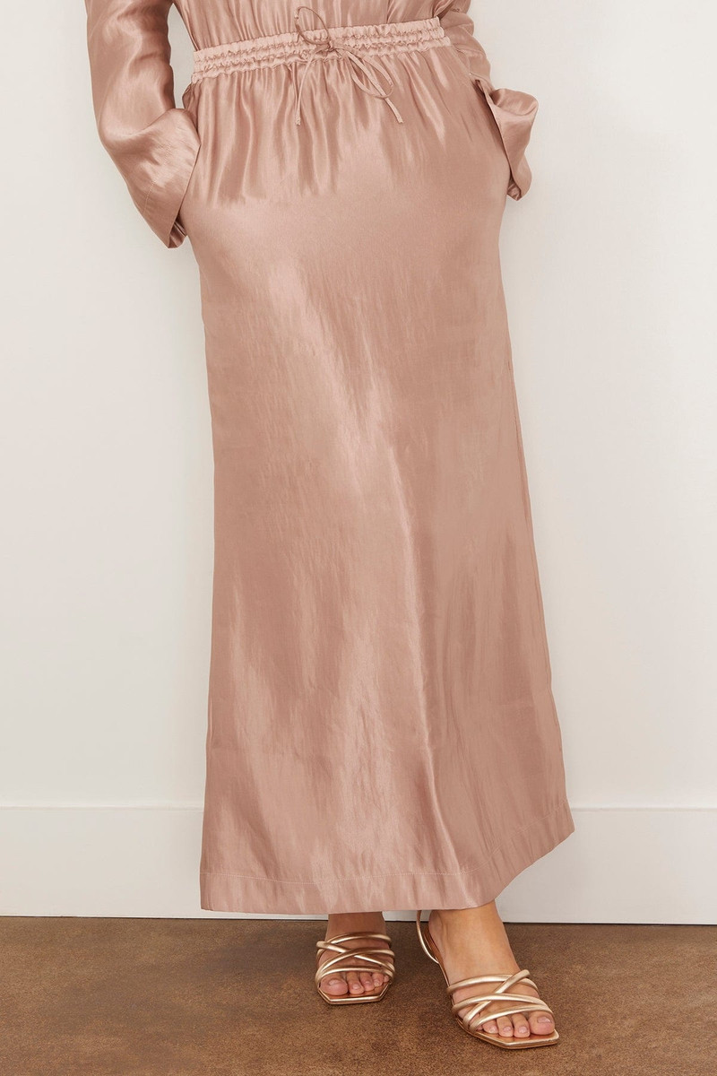 Elastic Waistband Long Skirt in Petal Rose 3