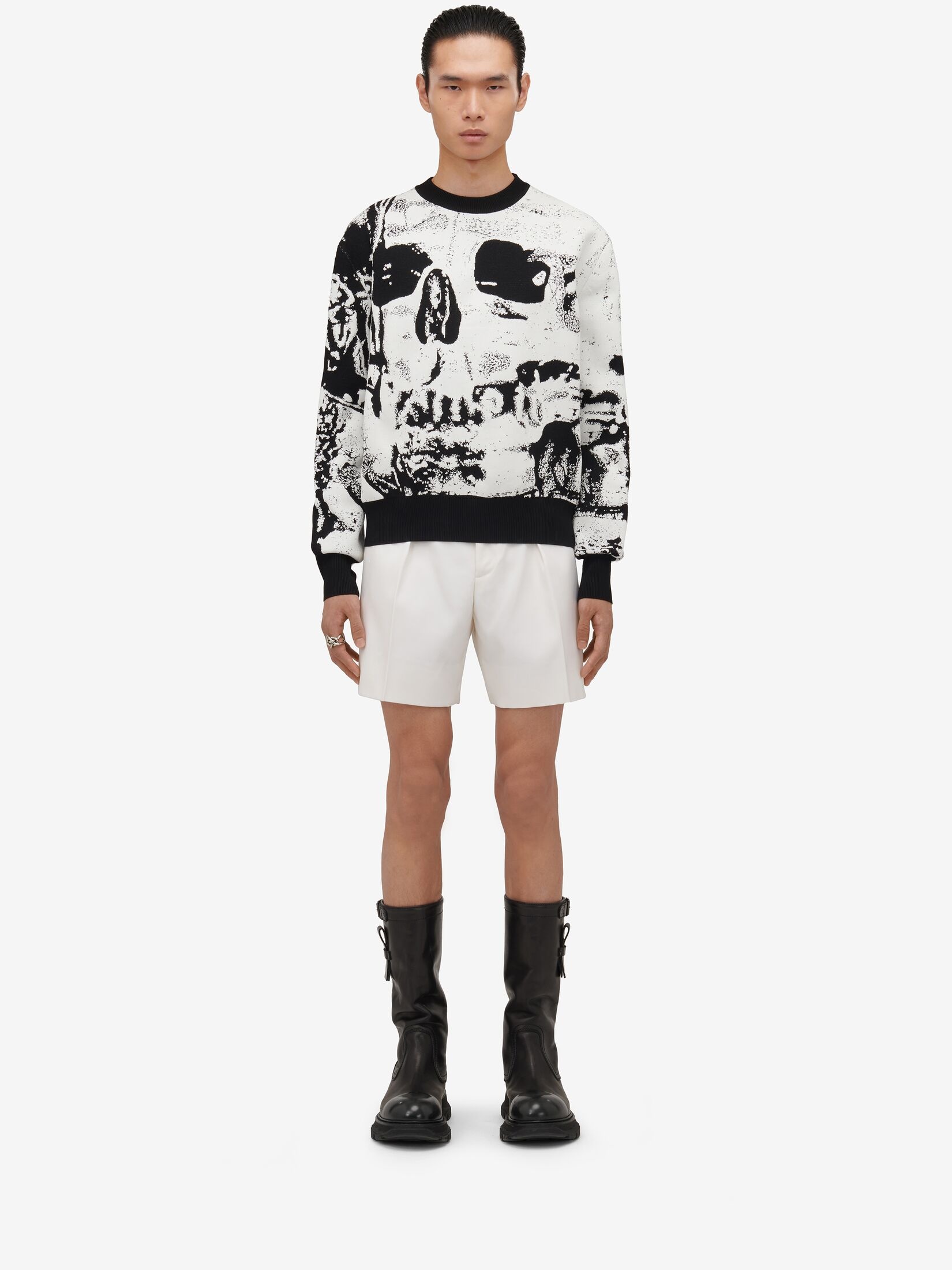 Men's Fold Skull Jacquard Jumper in Ivory/black - 2