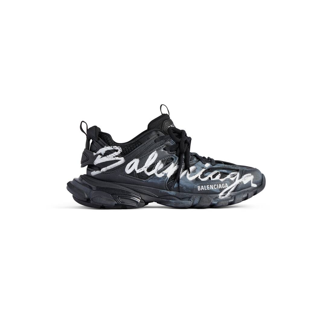 Women's Track Signature Sneaker in Black/white - 1