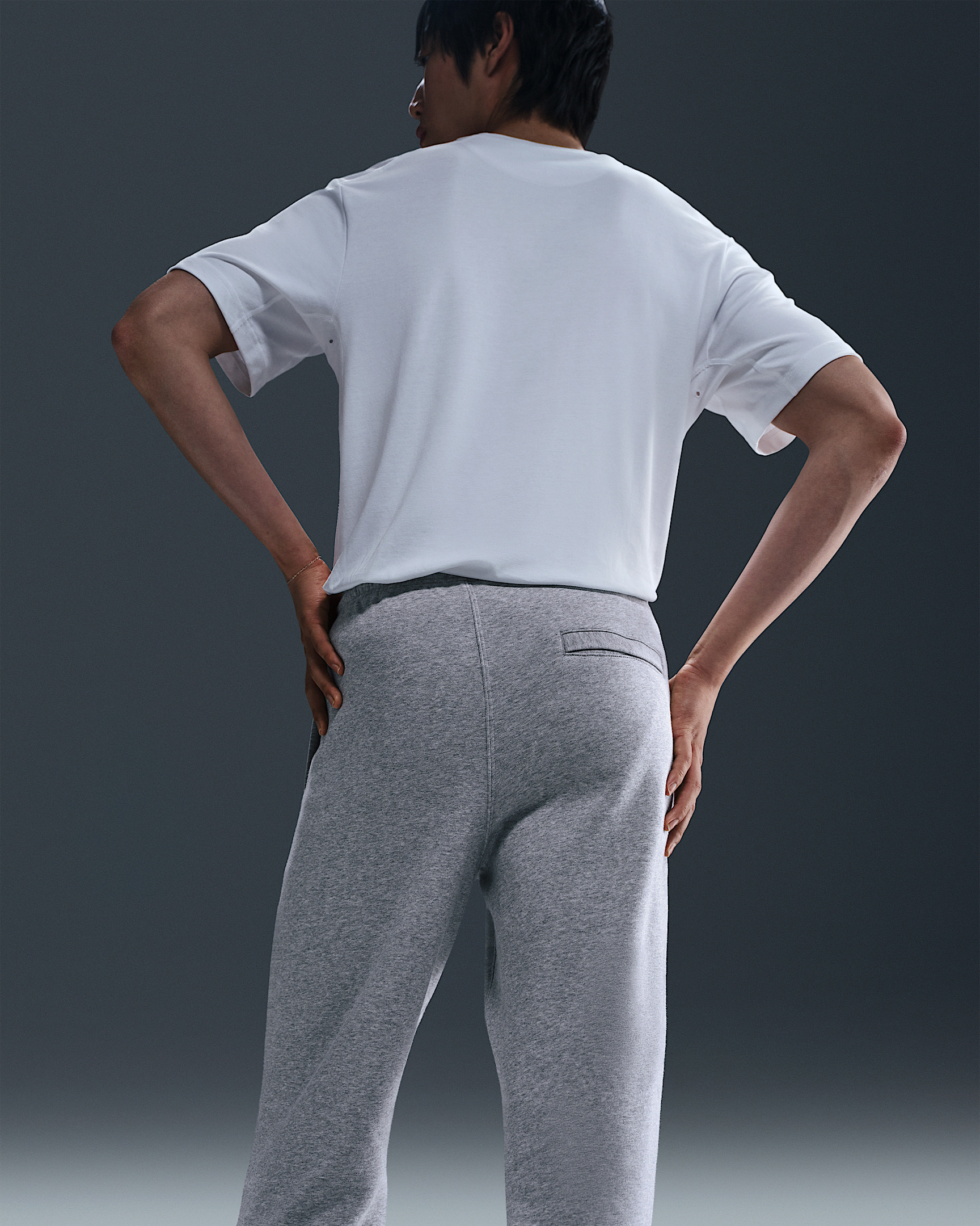 Nike Club Men's Joggers - 3