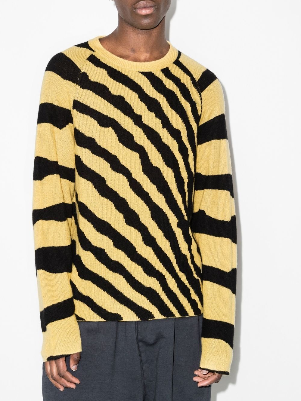 tiger-print cashmere jumper - 2