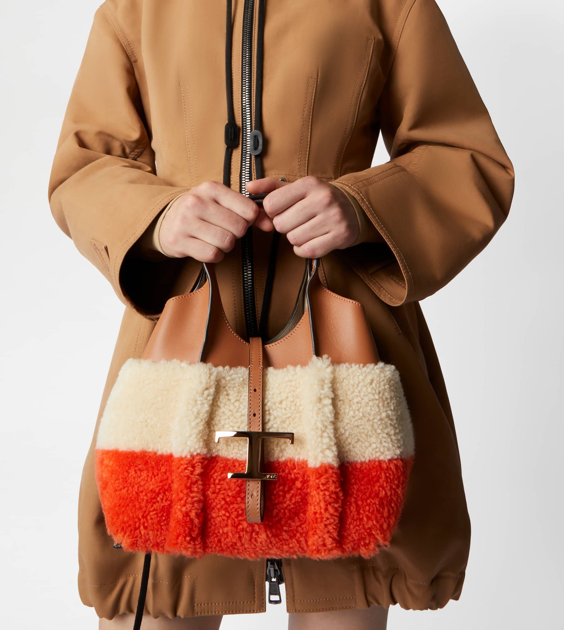 T TIMELESS SHOPPING BAG IN LEATHER AND SHEEPSKIN MINI - ORANGE, OFF WHITE, BROWN - 2