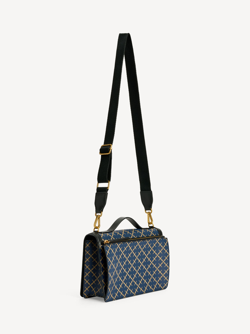 Loennas shoulder bag 3