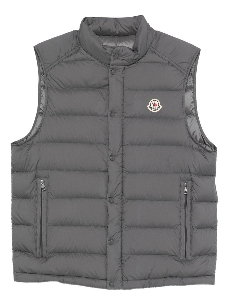 zip quilted gilet 1