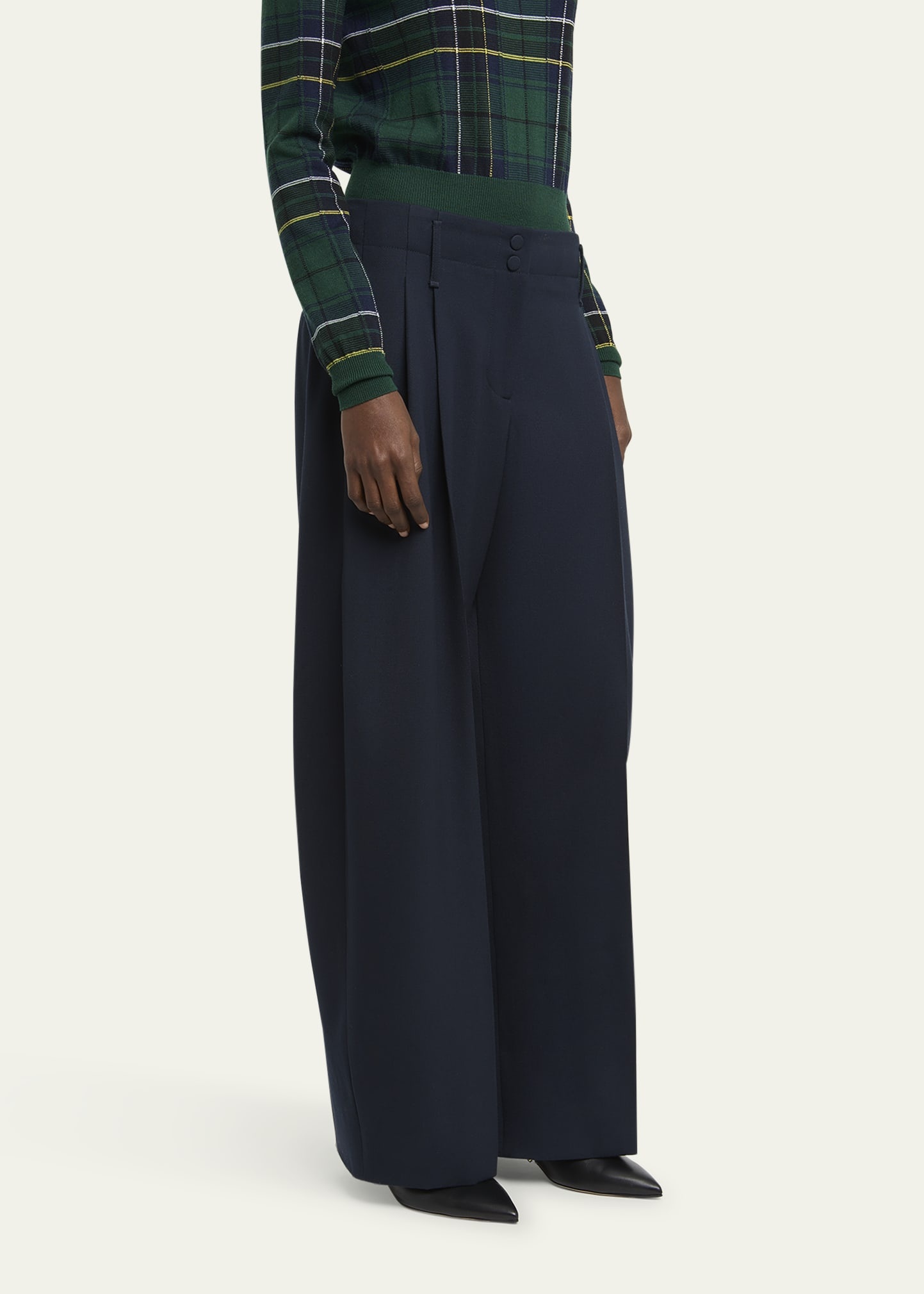 Pleated Barrel-Leg Trousers - 4
