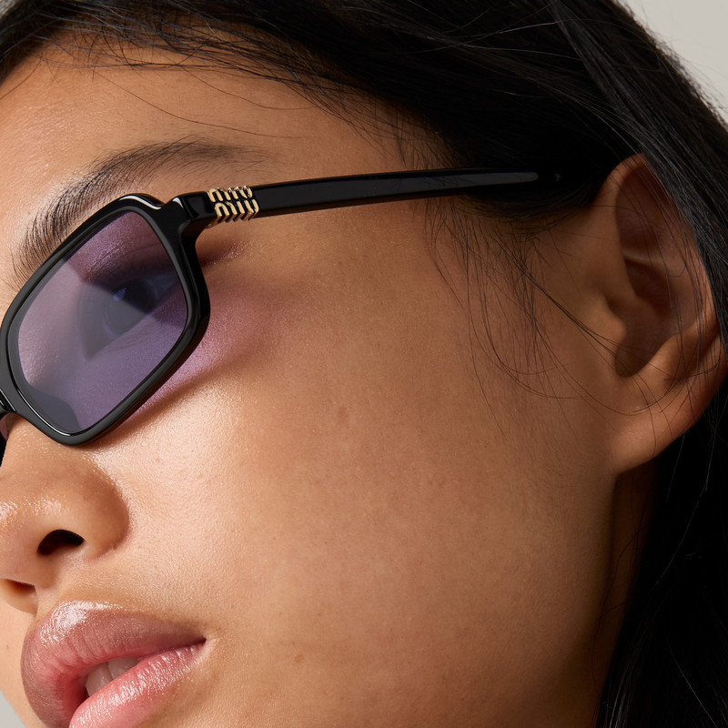 Miu Miu Miu Regard sunglasses outlook