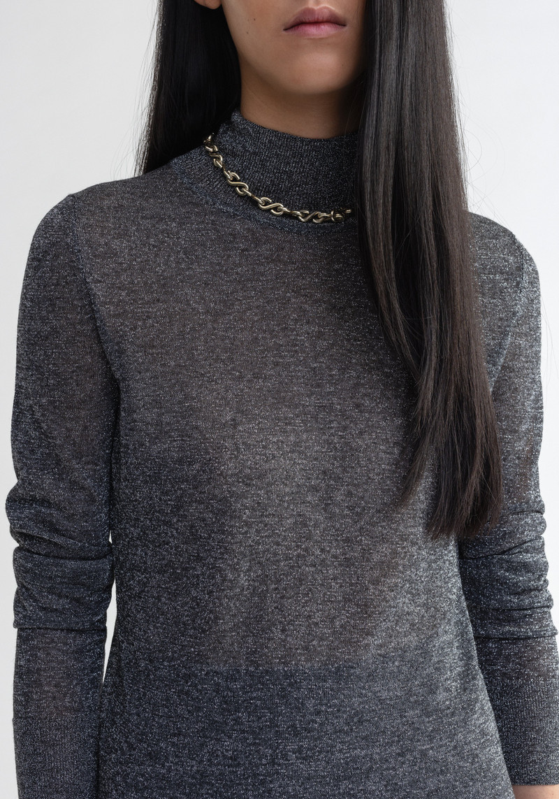 AERON VASLAV
Sparkly ribbed turtleneck outlook