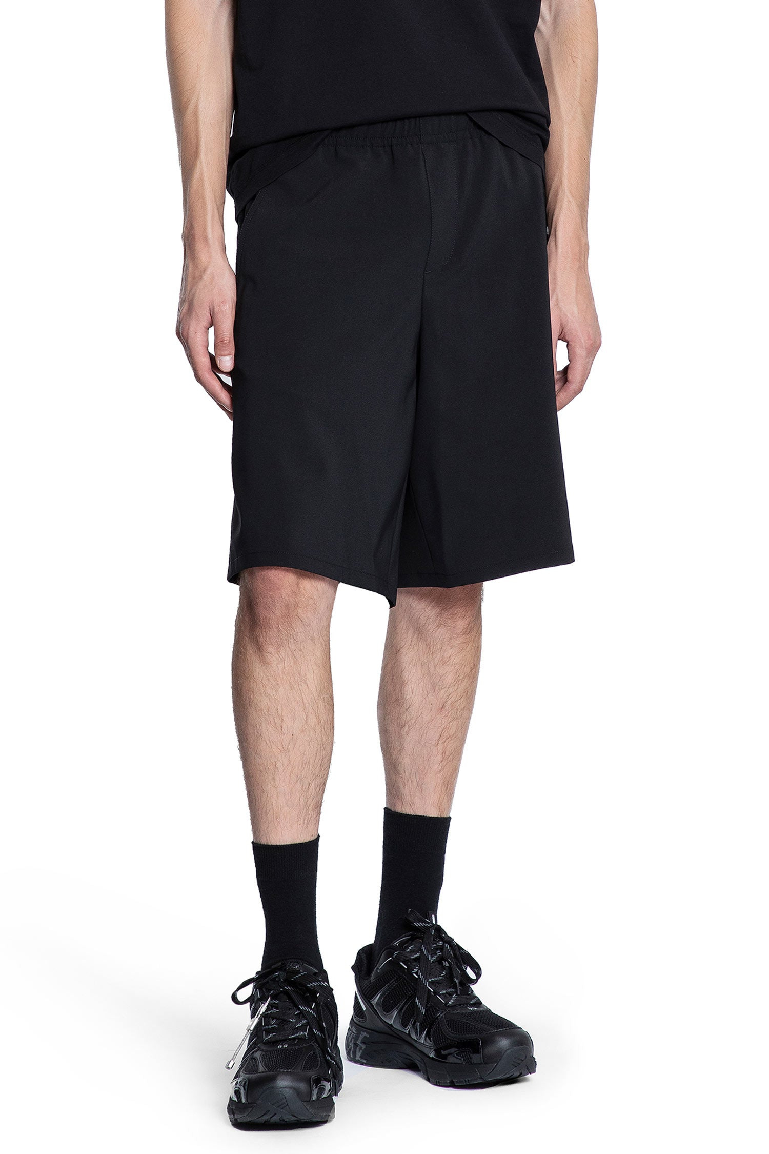 Logo-Patch-Shorts - 5