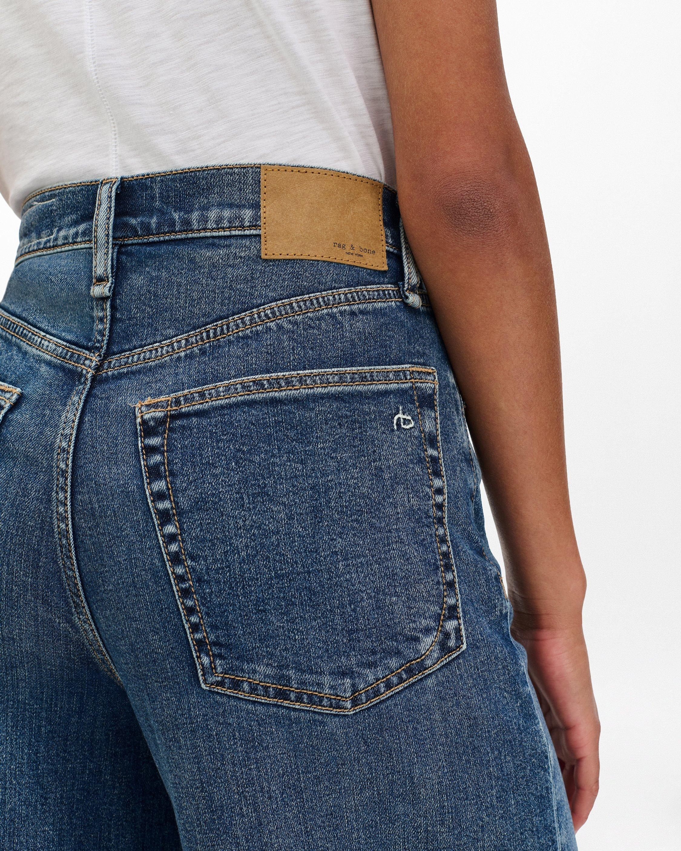 Sofie Cuffed Wide-Leg Jeans
Vintage Stretch in Lee - 5