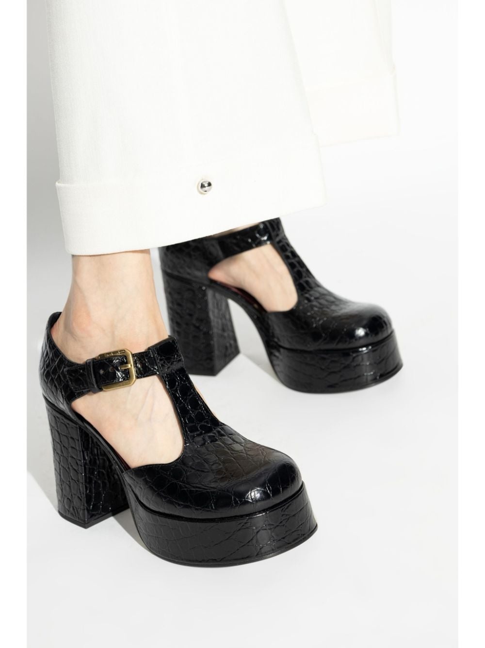 110mm crocodile-embossed platform pumps - 2