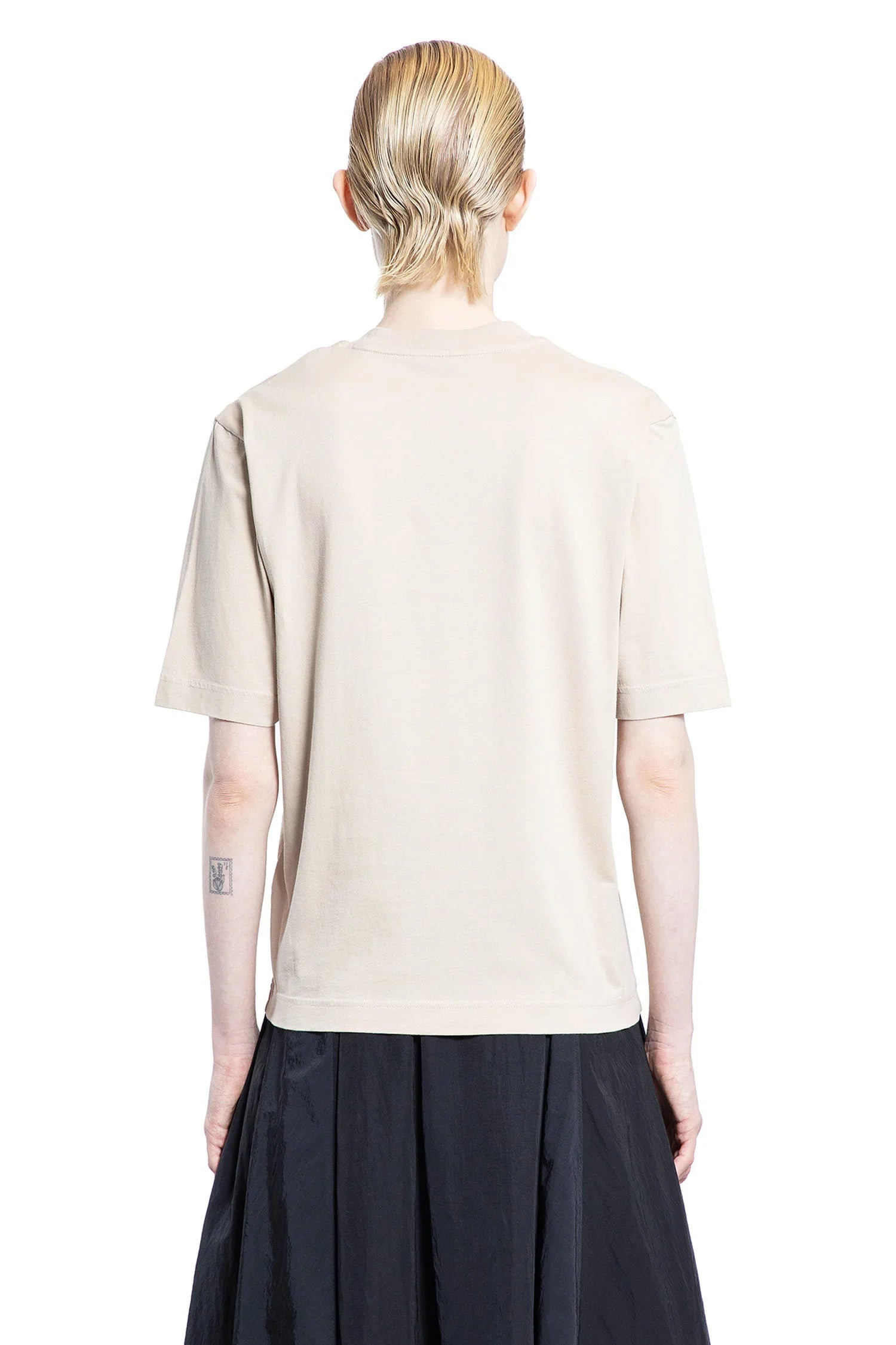 Logo-Patch-Cotton-T-Shirt - 3