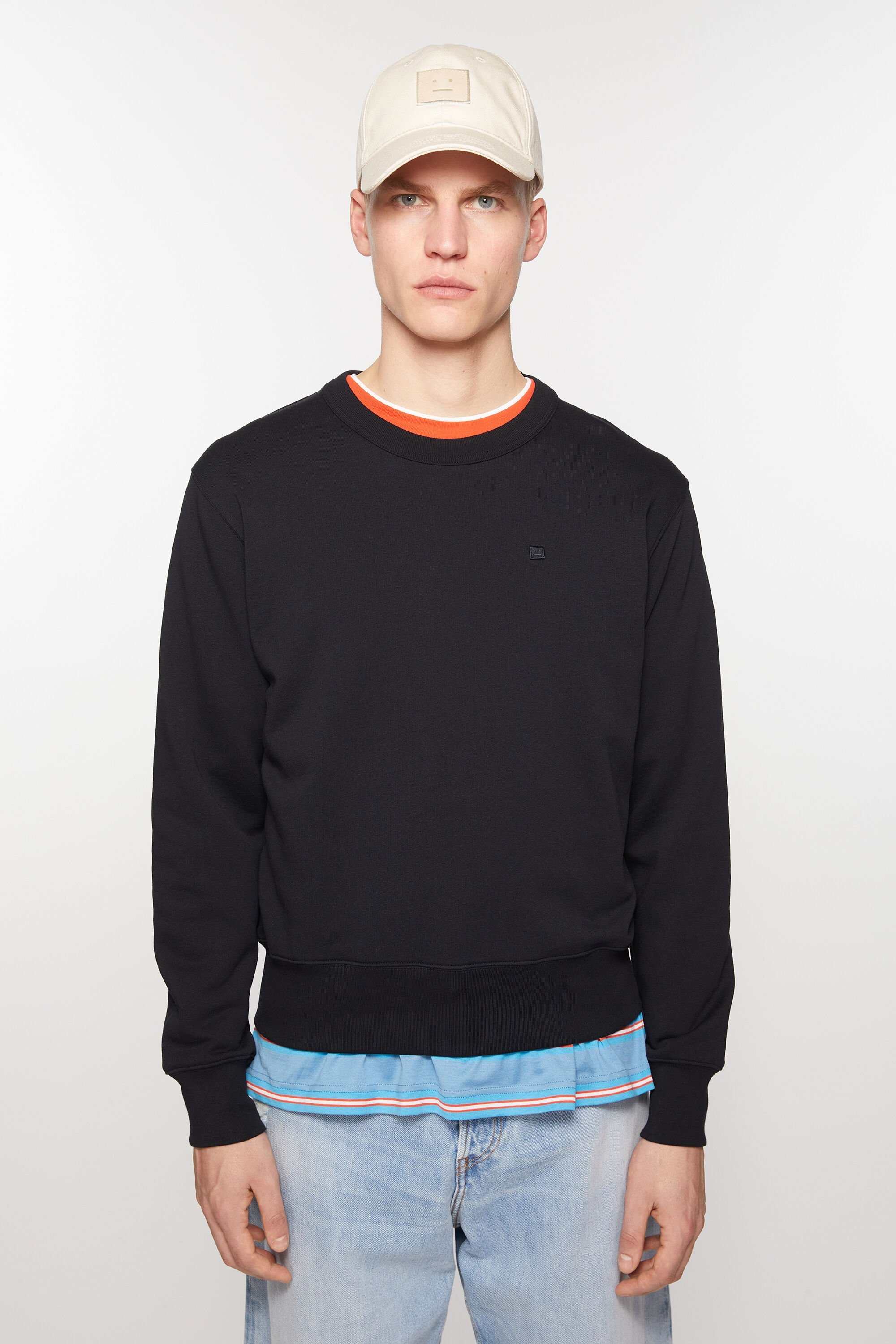 Crew neck sweater - Regular fit - Black - 2
