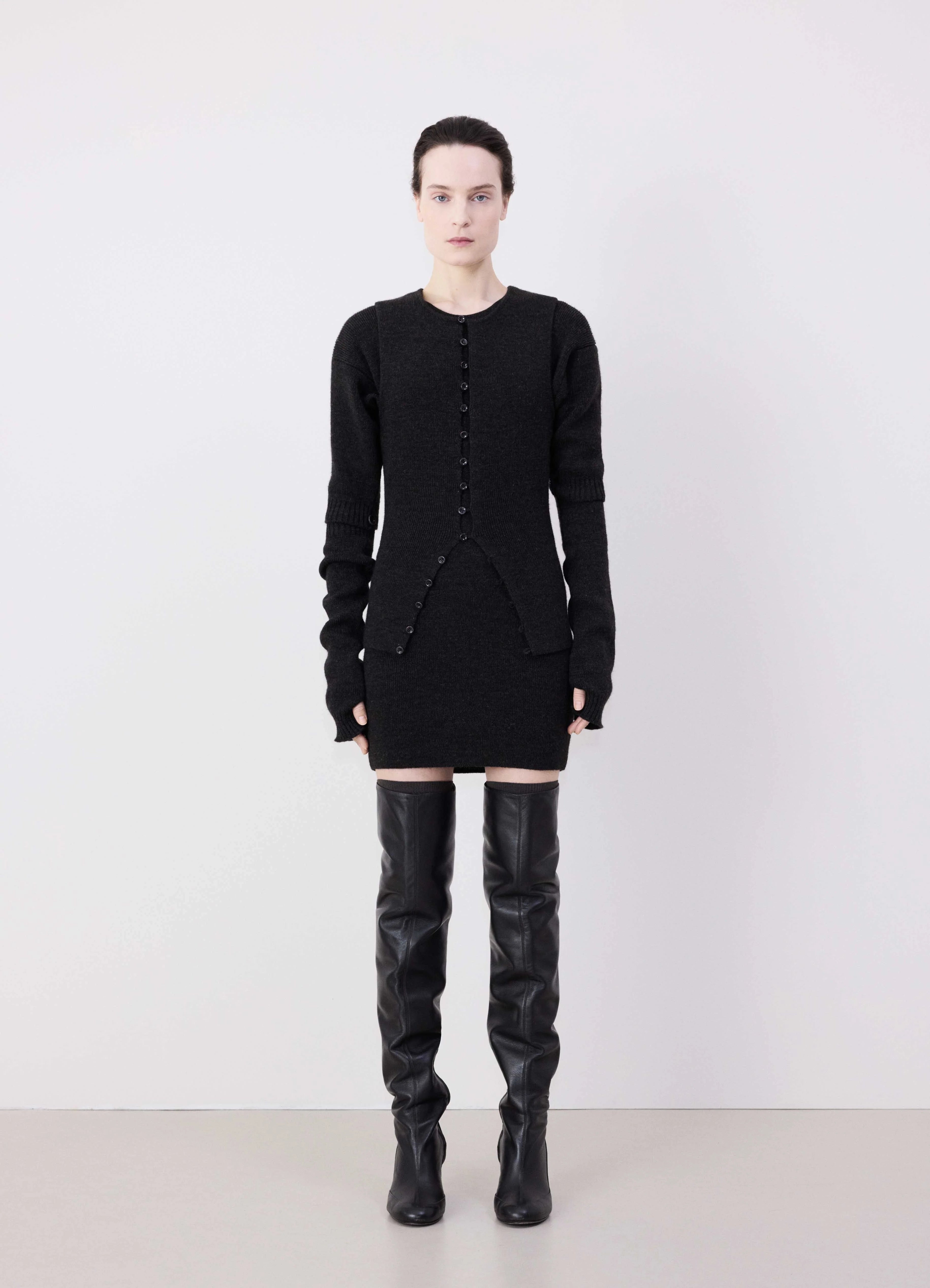 SLEEVELESS FITTED CARDIGAN - 3