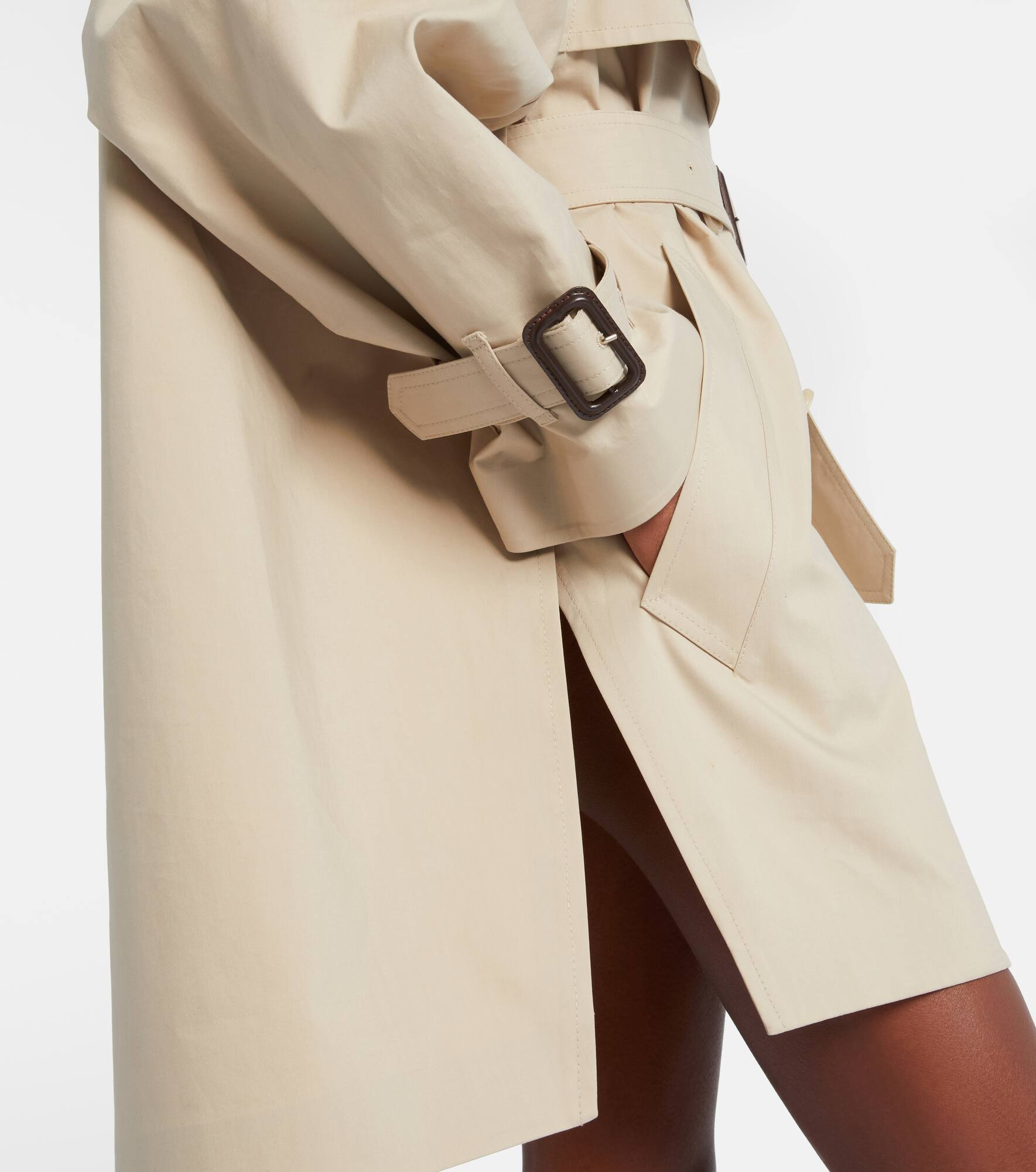 Double-breasted cotton trench coat - 6