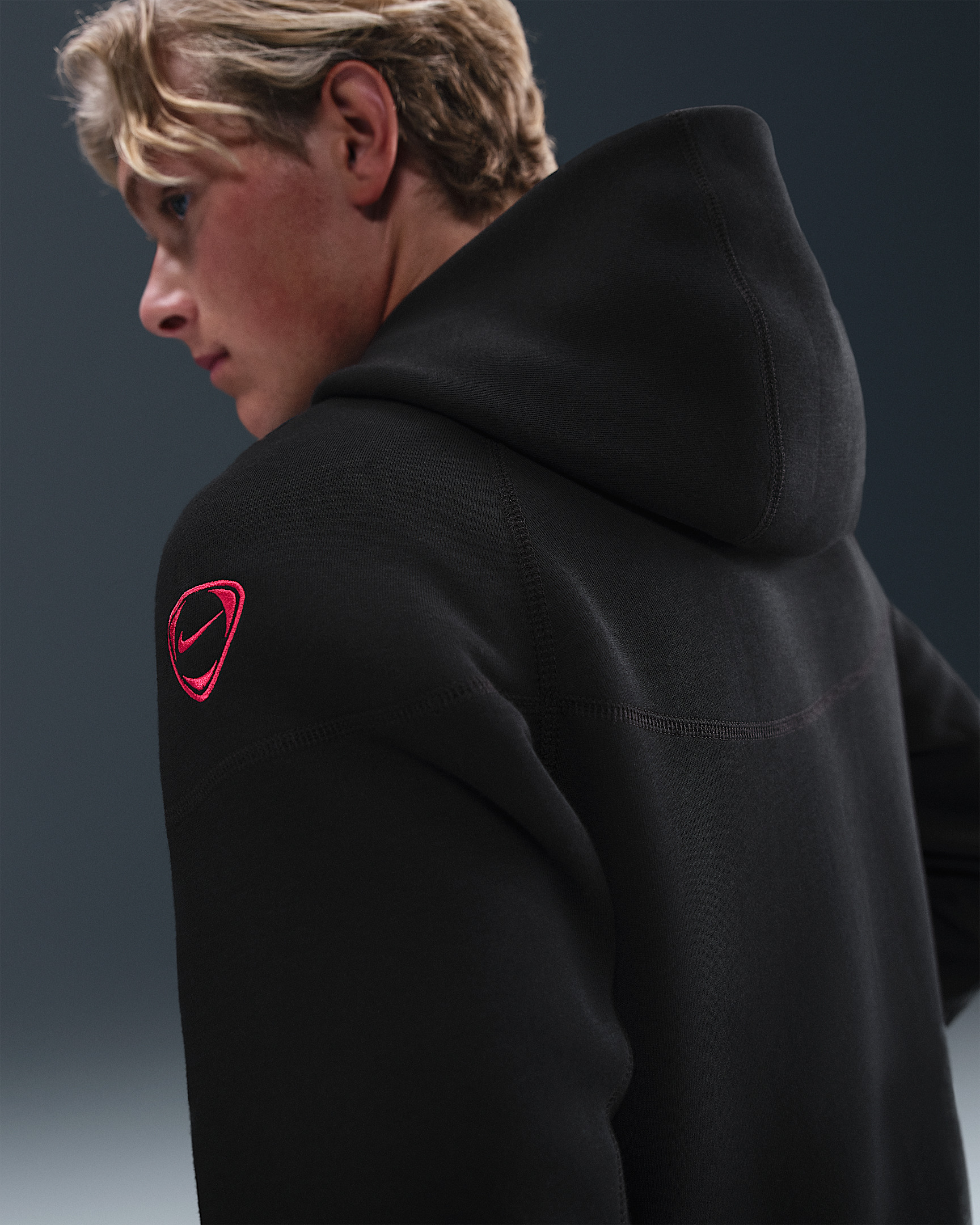 Paris Saint-Germain Tech Windrunner Men's Nike Total 90 Soccer Fleece Hoodie - 2