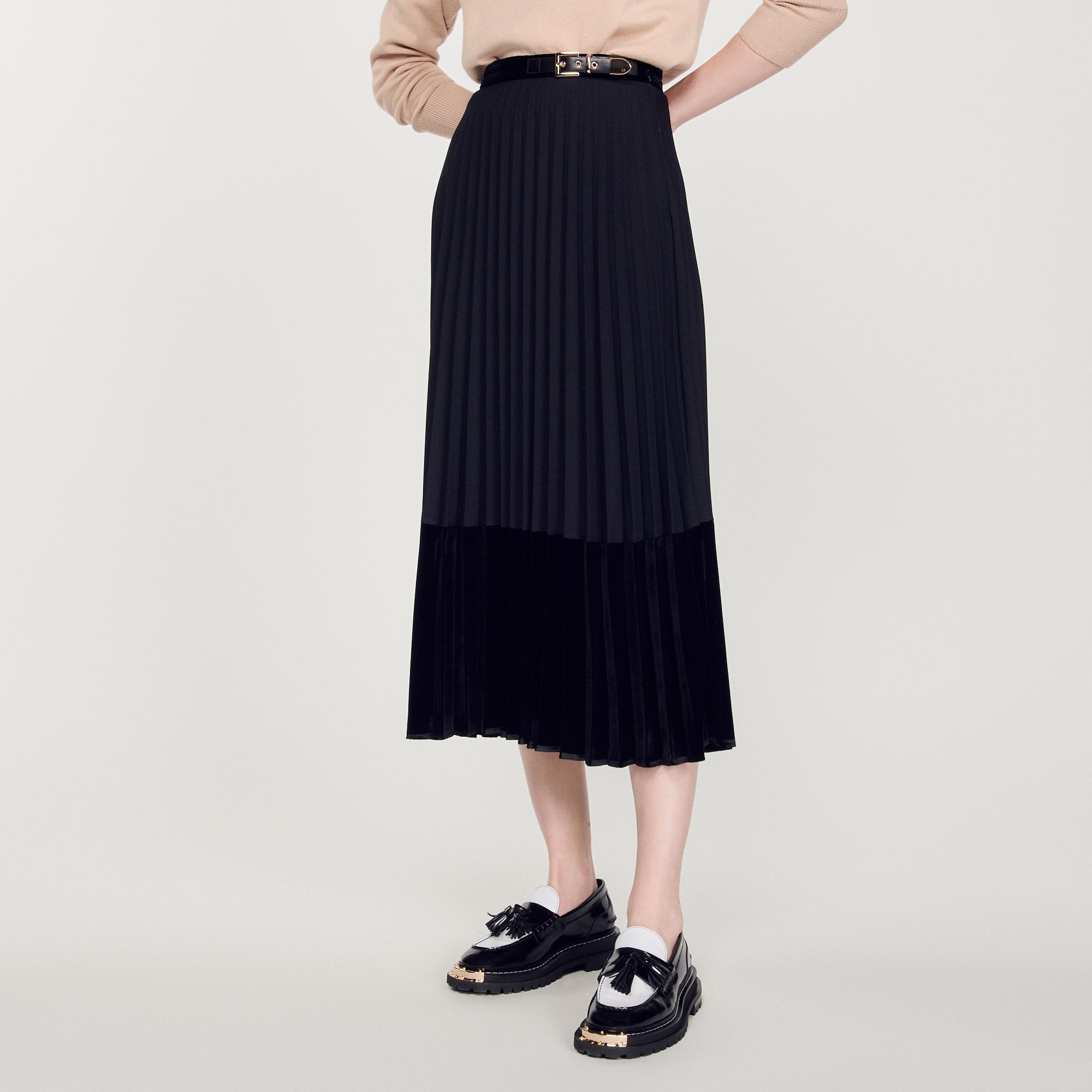 Long pleated wrapover skirt - 5