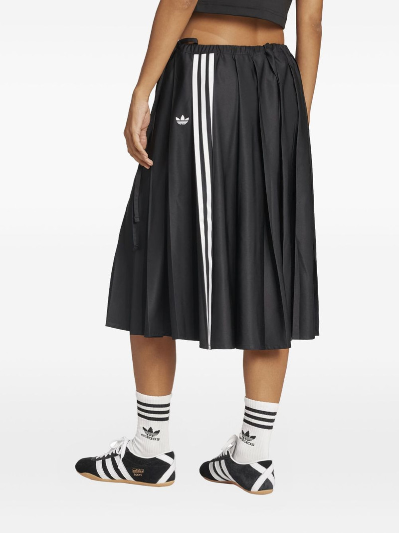 adidas Originals pleated skirt outlook