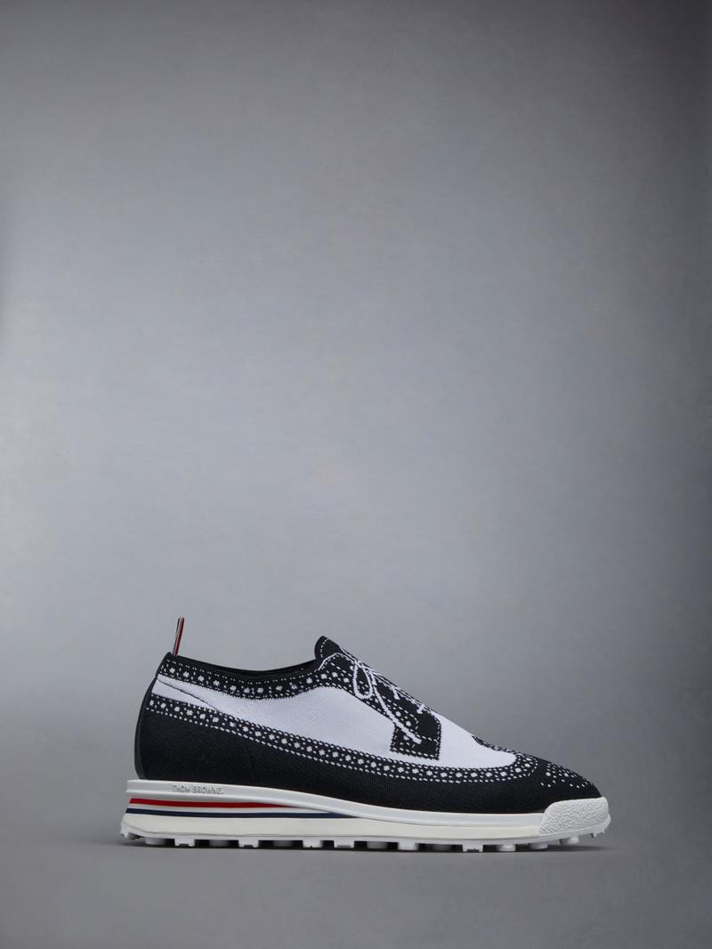 Trompe L'oeil Longwing Knit Tech Runner 1