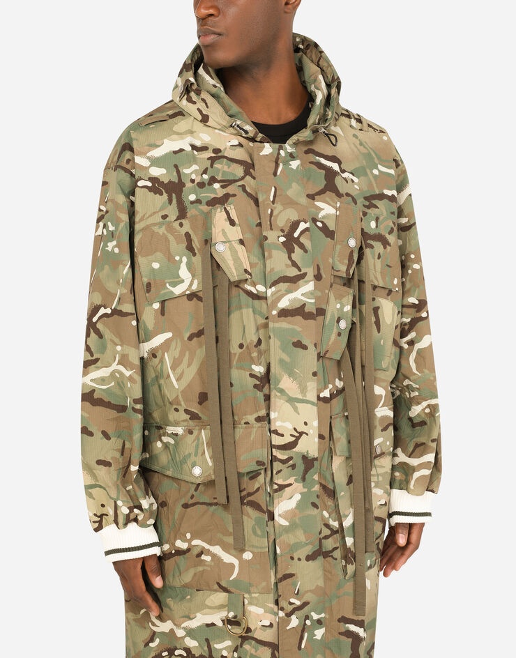 Camouflage-print nylon trench coat - 4