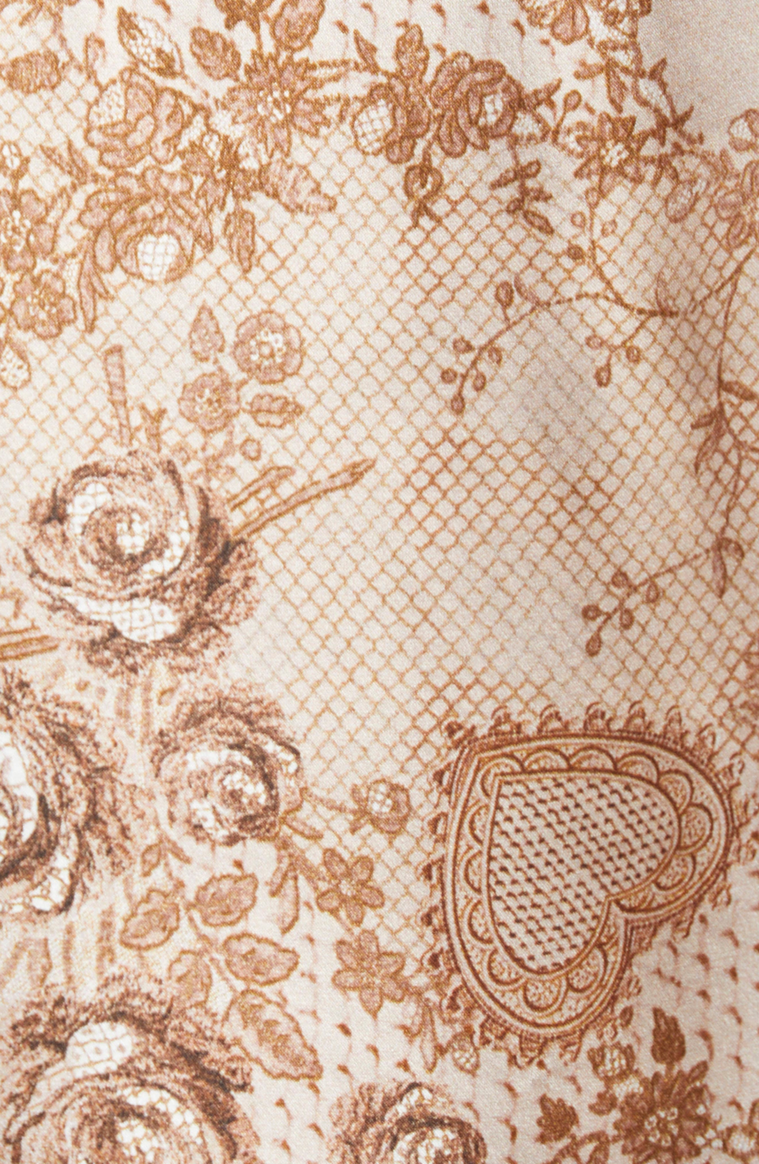 L'AGENCE Dani Lace Print Three-Quarter Sleeve Silk Button-Up Shirt in Toasted Almond Lace Print at N - 6