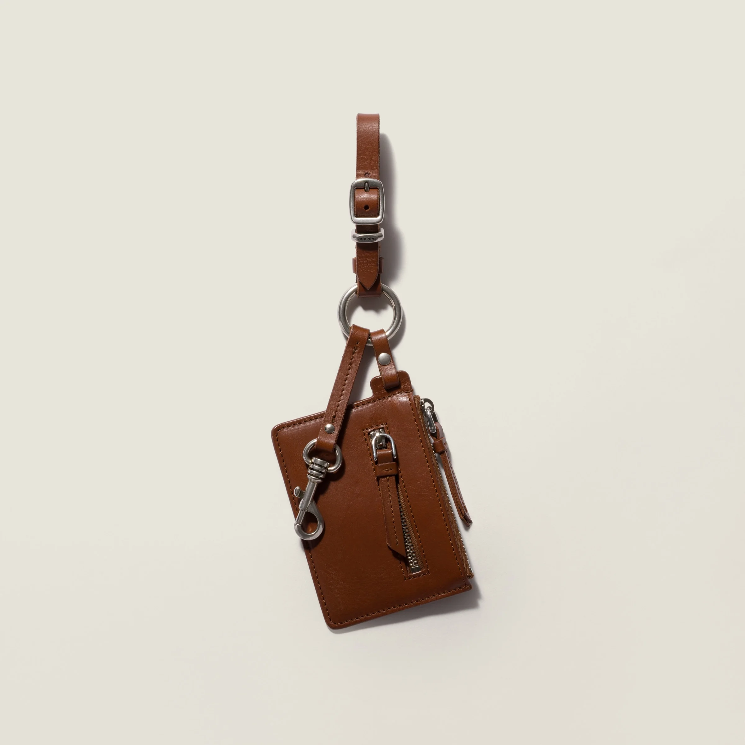 Leather keyring trick - 1