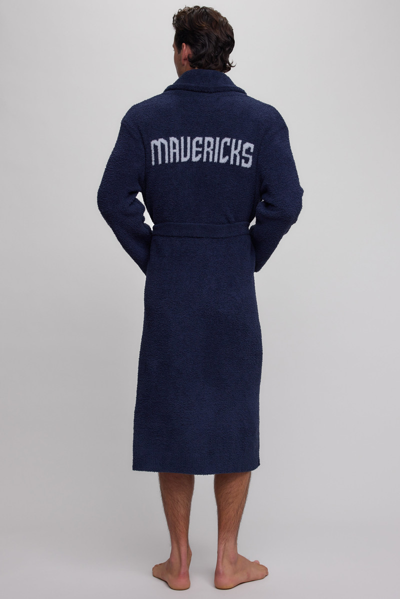 CozyChic® Dallas Mavericks™ Unisex Robe 3
