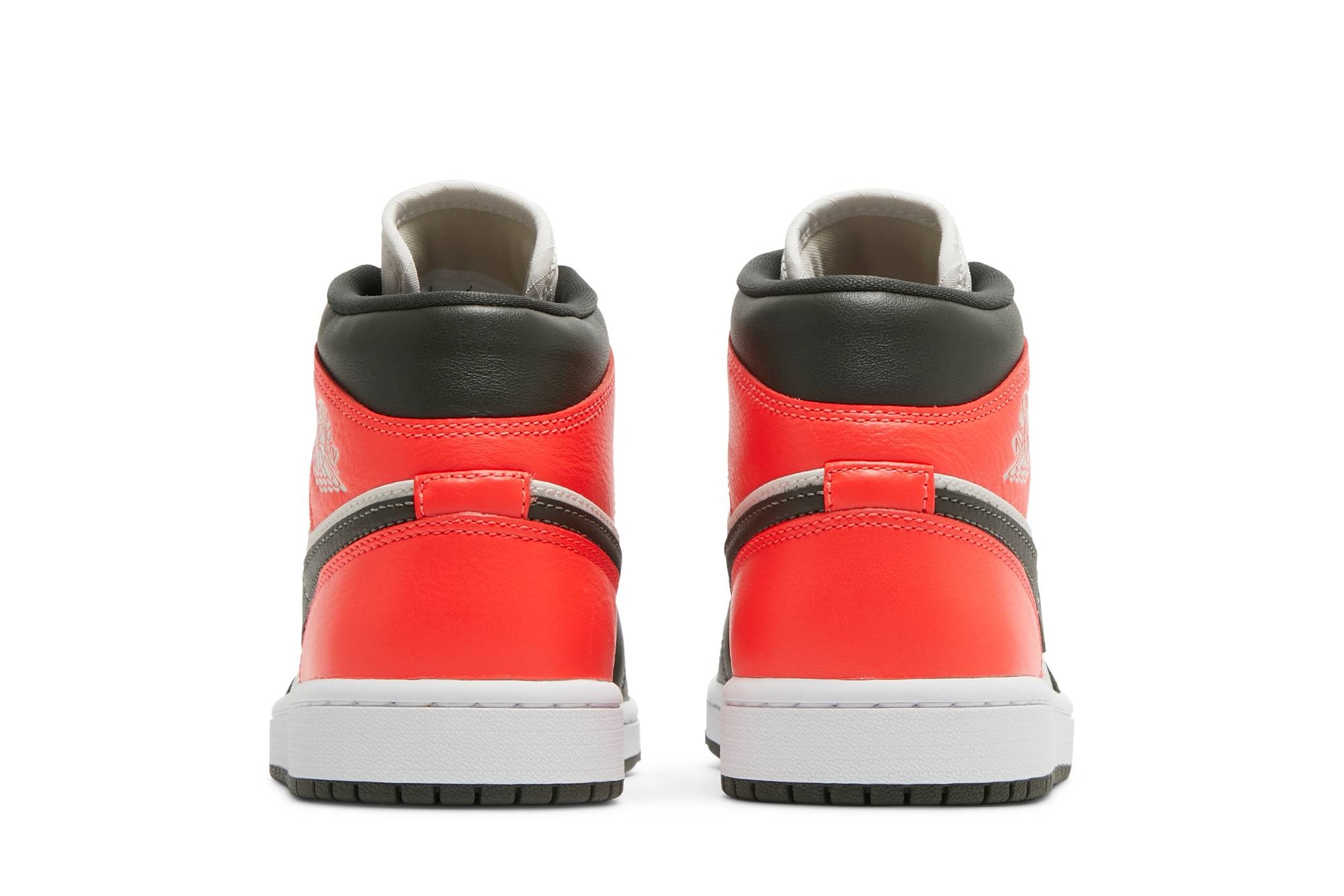 Wmns Air Jordan 1 Mid SE 'Newsprint' - 6