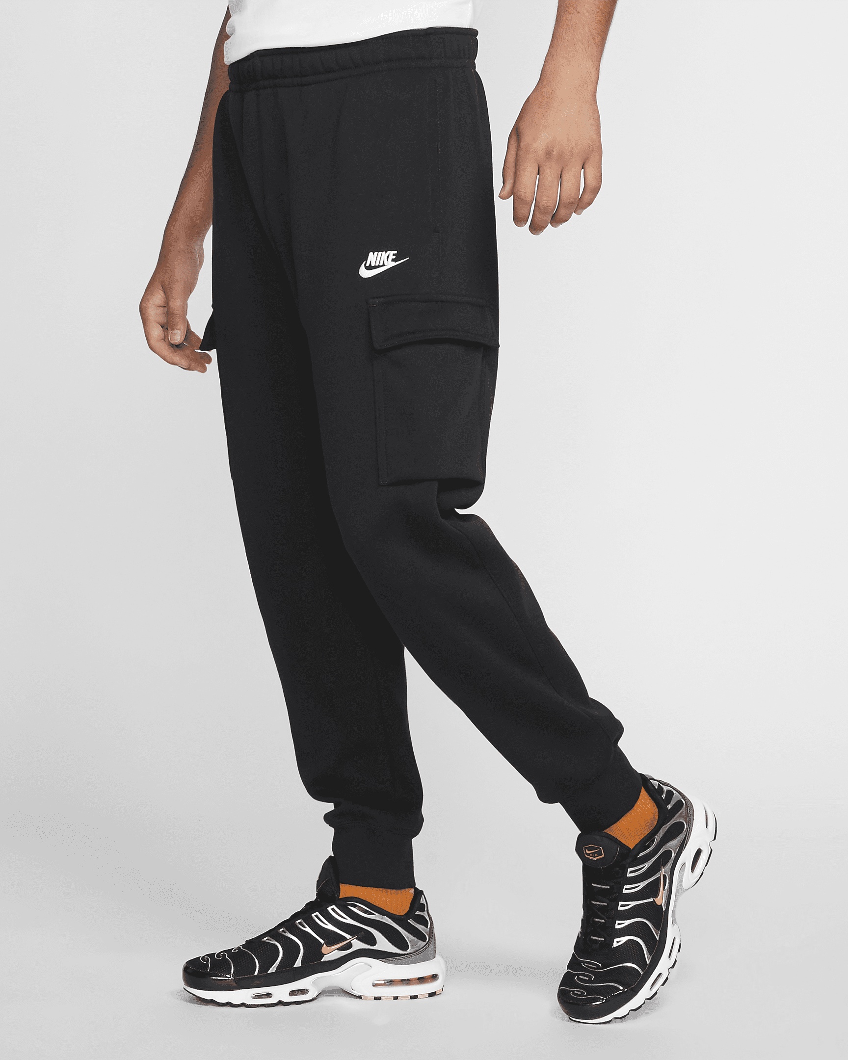 Nike Sportswear Club Fleece Men's Cargo Pants - 1