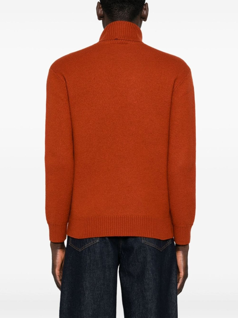 Walter sweater 5