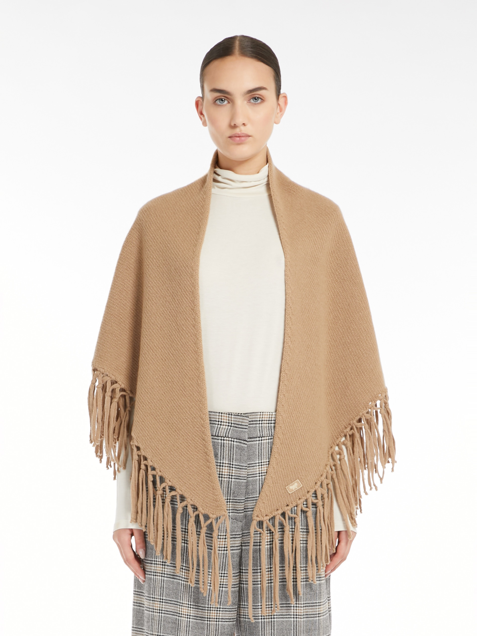 TORNADO Triangular wool shawl - 2