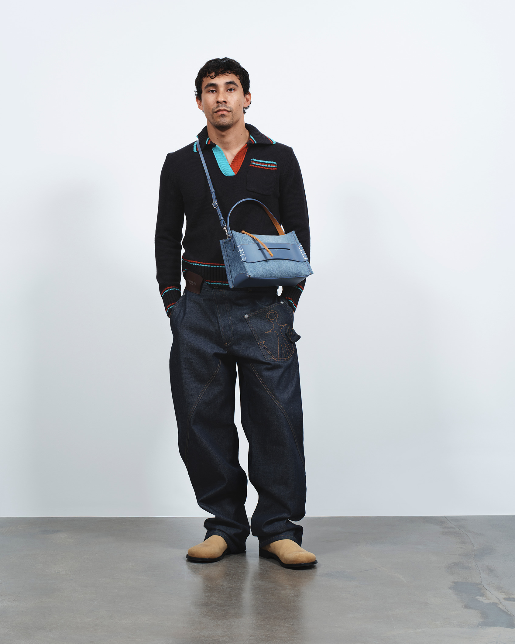 LOAFER BAG IN MID-BLUE DENIM - 5
