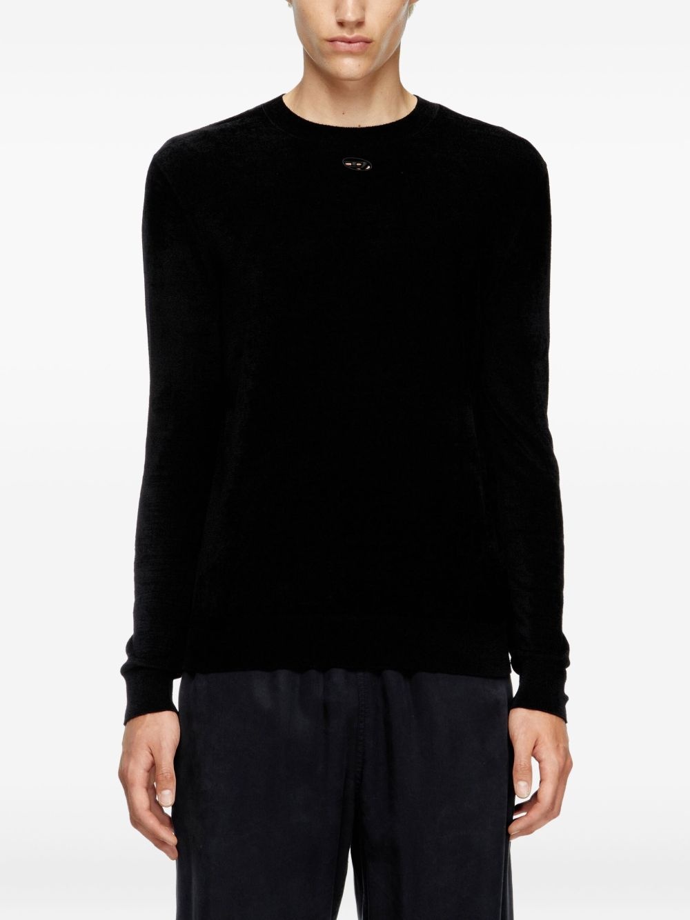K-Cevro round-neck Oval D logo plaque sweater - 3