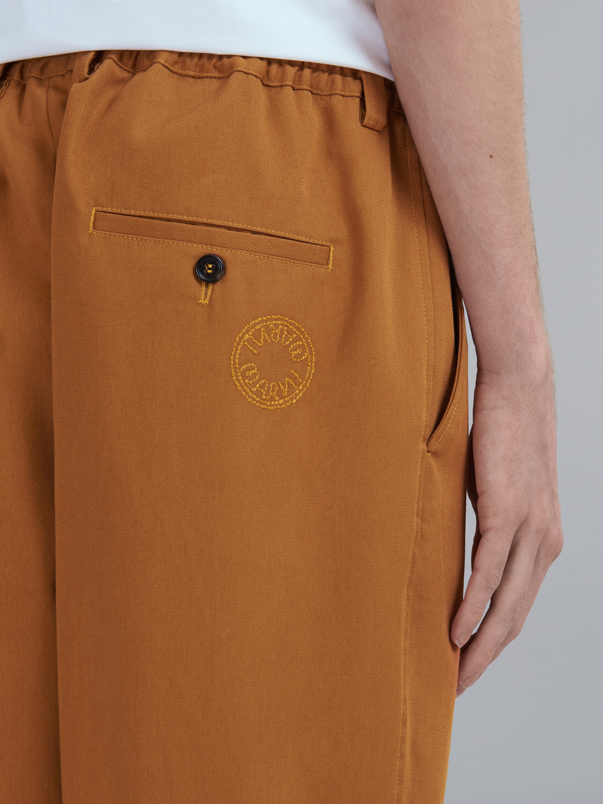 BROWN COTTON GABARDINE PANTS - 4