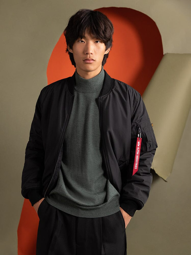 ALPHA INDUSTRIES REVERSIBLE ONION QUILTED MA-1 BOMBER JACKET outlook