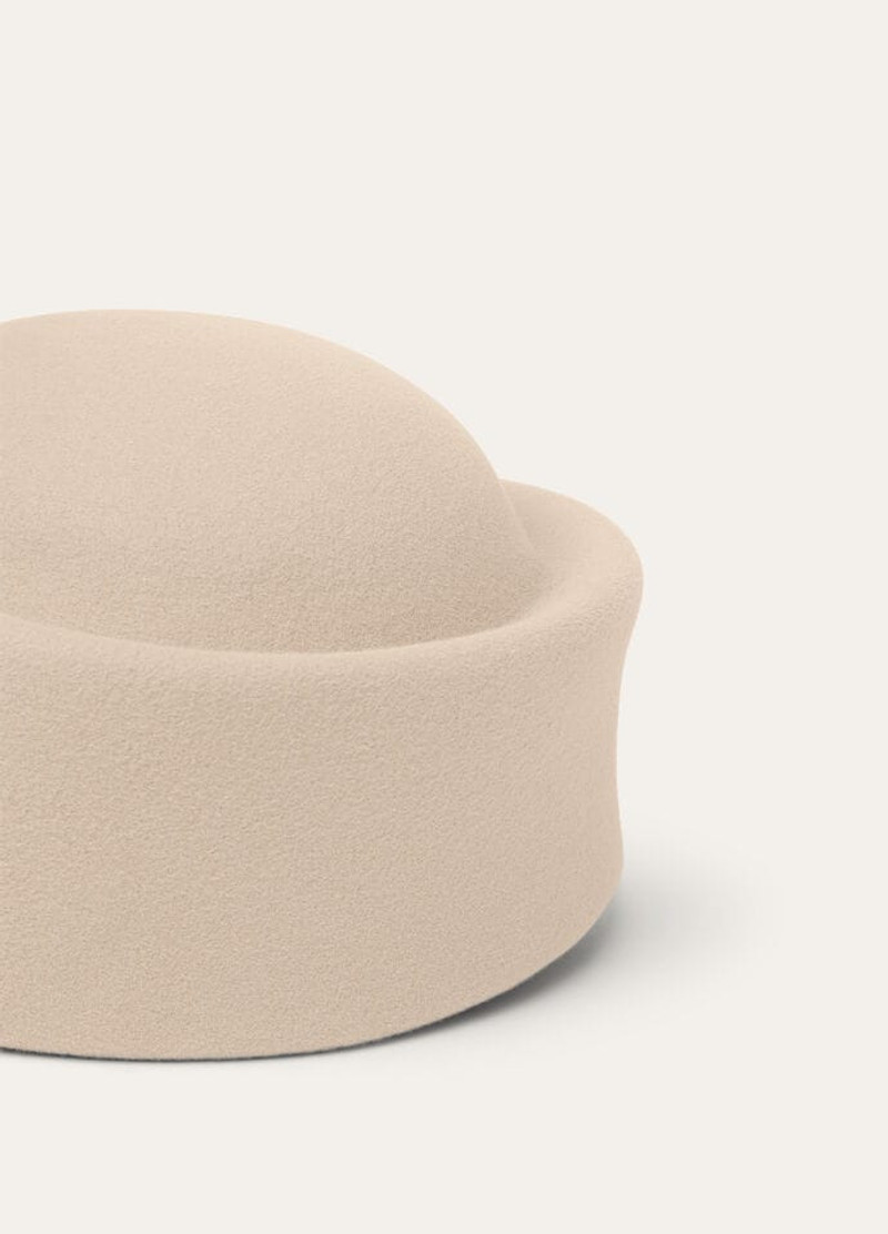 Virginia Hat 4