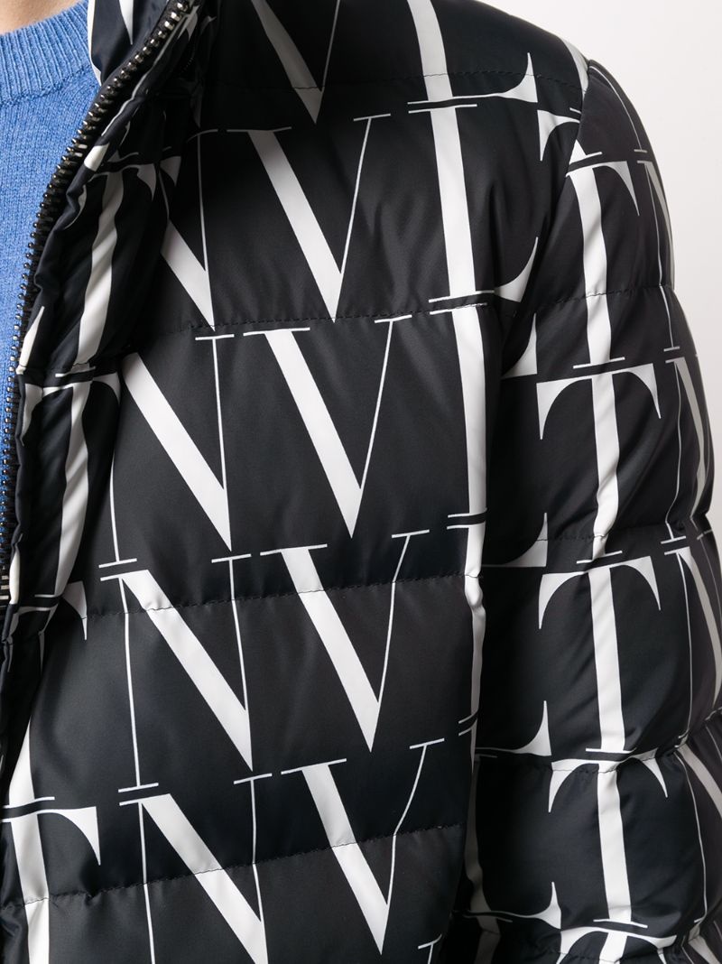 VLTN print hooded down jacket - 5